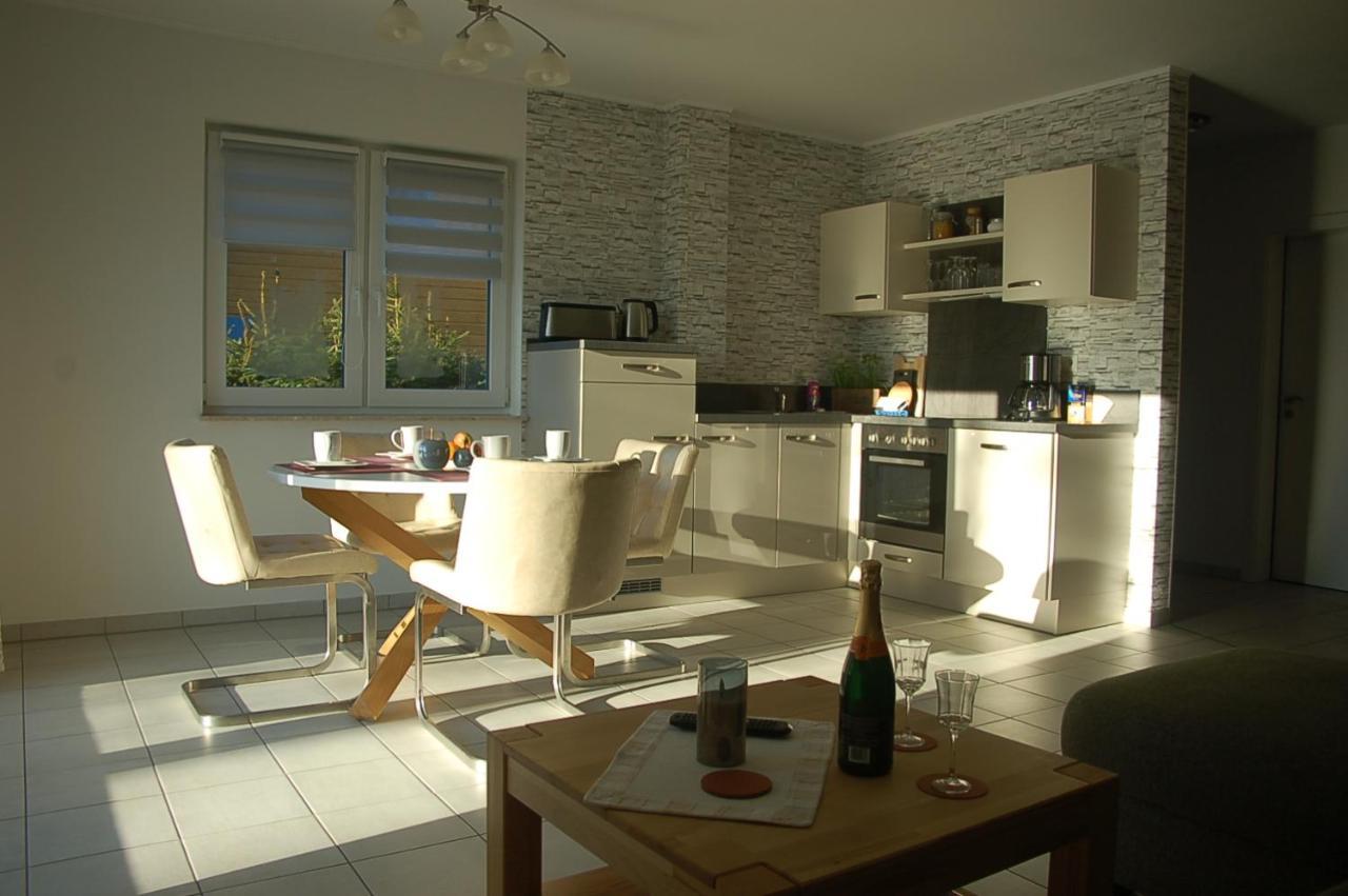 Behagliches Ferienhaus Zaunkoenig -Mit Kamin Und Sauna تانه المظهر الخارجي الصورة